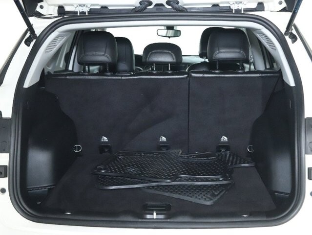 2020 Jeep Compass in Bedford, OH 44146 - 18121501 30