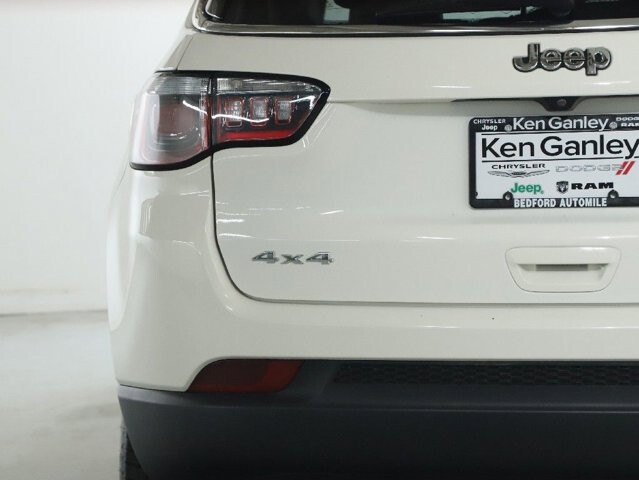 2020 Jeep Compass in Bedford, OH 44146 - 18121501 43