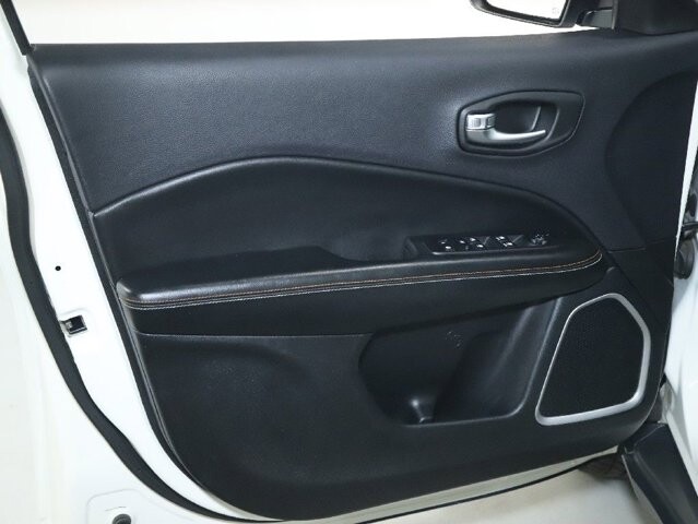 2020 Jeep Compass in Bedford, OH 44146 - 18121501 15