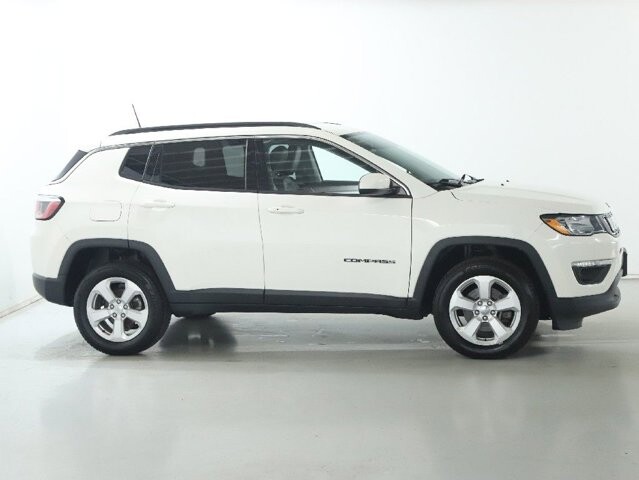 2020 Jeep Compass in Bedford, OH 44146 - 18121501 11