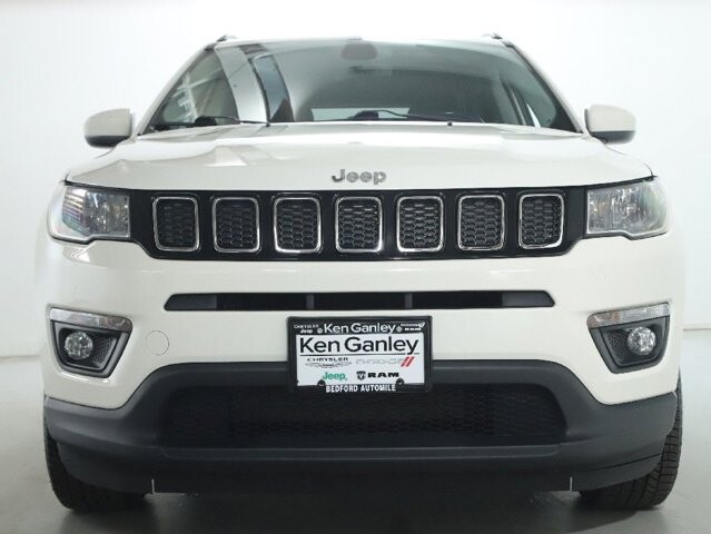 2020 Jeep Compass in Bedford, OH 44146 - 18121501 5