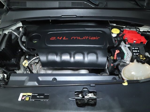 2020 Jeep Compass in Bedford, OH 44146 - 18121501 35