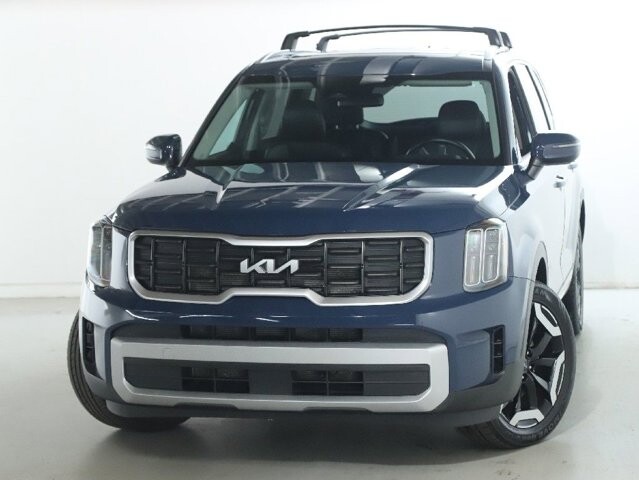 2024 Kia Telluride in Bedford, OH 44146 - 18121502 3