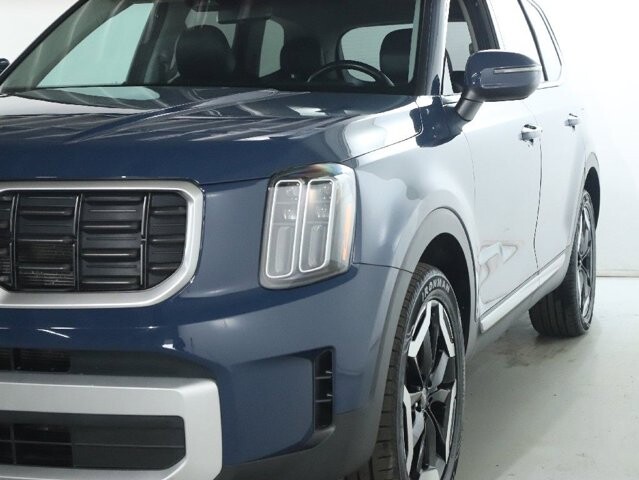 2024 Kia Telluride in Bedford, OH 44146 - 18121502 4
