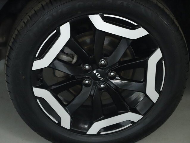 2024 Kia Telluride in Bedford, OH 44146 - 18121502 12