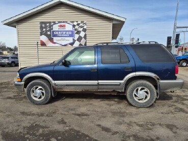 2000 Chevrolet Blazer in Wadena, MN 56482