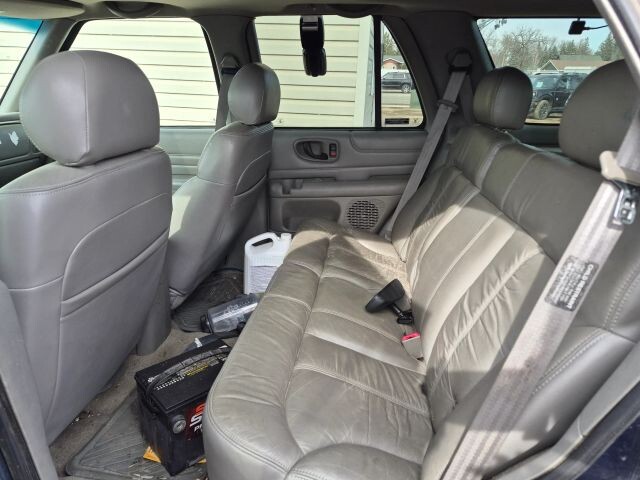 2000 Chevrolet Blazer in Wadena, MN 56482 - 18121504 2