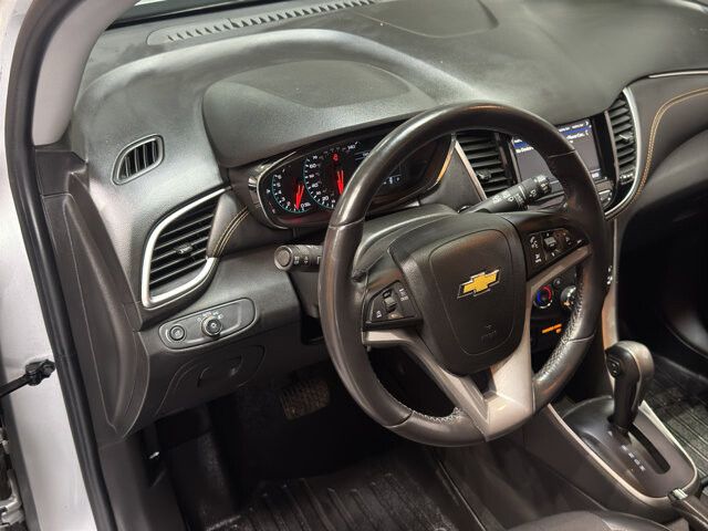 2022 Chevrolet Trax in Burlington, WI 53105 - 18121511 15