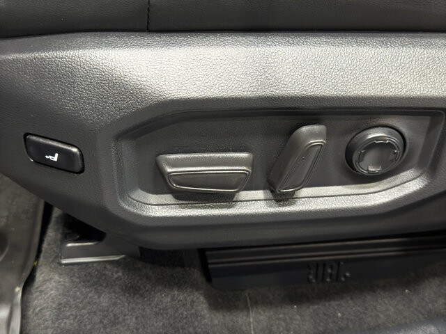 2024 Toyota Tundra in Burlington, WI 53105 - 18121513 16