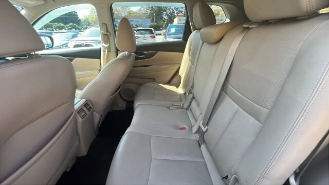 2016 Nissan Rogue in Greenville, SC 29607 - 18121519 30