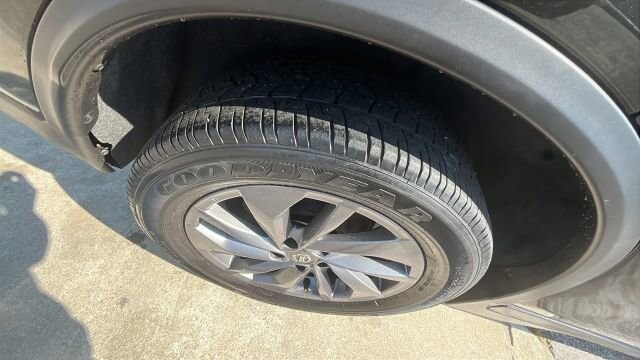 2016 Nissan Rogue in Greenville, SC 29607 - 18121519 12