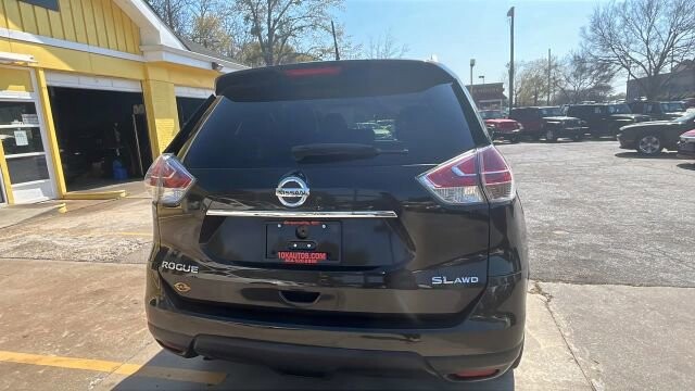 2016 Nissan Rogue in Greenville, SC 29607 - 18121519 4