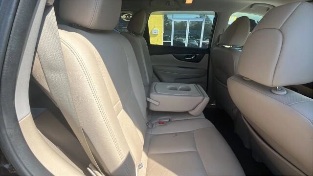 2016 Nissan Rogue in Greenville, SC 29607 - 18121519 22