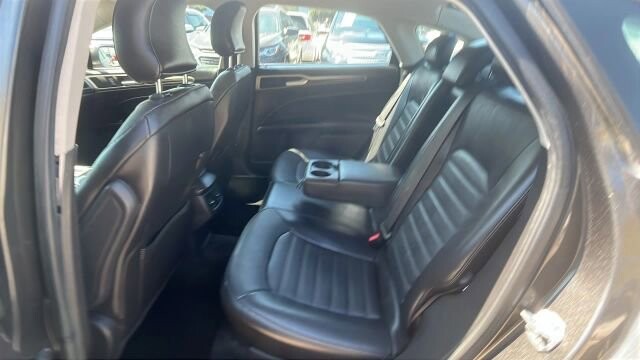 2016 Ford Fusion in Greenville, SC 29607 - 18121521 27