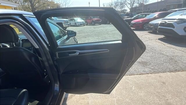 2016 Ford Fusion in Greenville, SC 29607 - 18121521 19