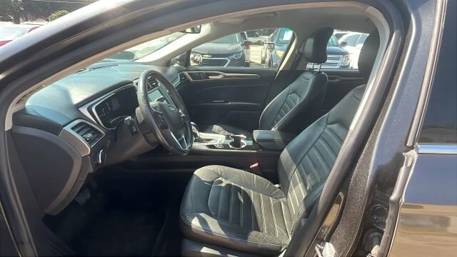 2016 Ford Fusion in Greenville, SC 29607 - 18121521 31