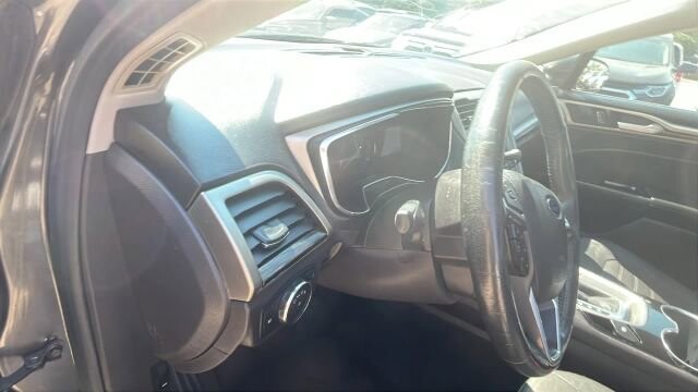 2016 Ford Fusion in Greenville, SC 29607 - 18121521 33