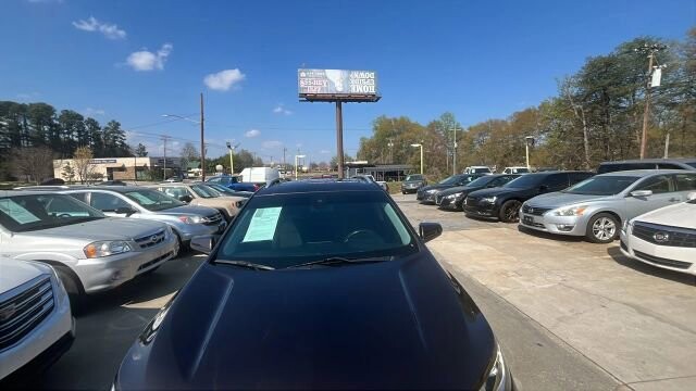2020 Chevrolet Equinox in Greenville, SC 29607 - 18121522 9