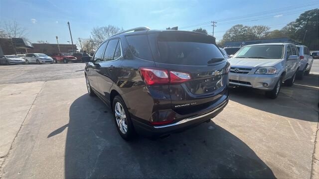 2020 Chevrolet Equinox in Greenville, SC 29607 - 18121522 5
