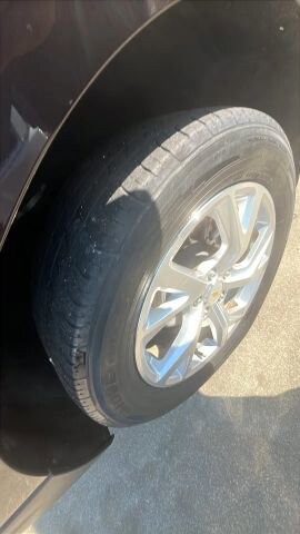 2020 Chevrolet Equinox in Greenville, SC 29607 - 18121522 11