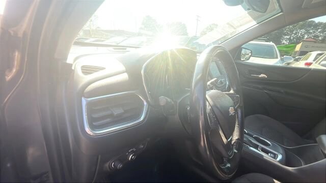 2020 Chevrolet Equinox in Greenville, SC 29607 - 18121522 38