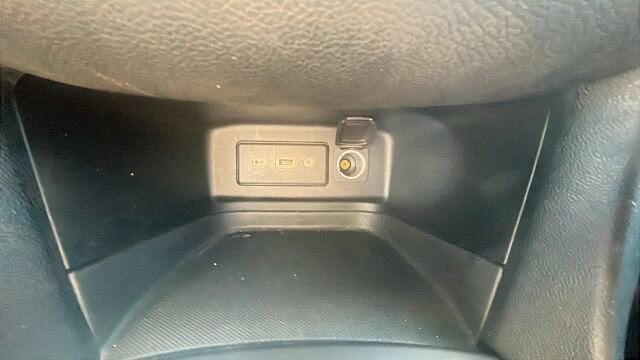 2020 Chevrolet Equinox in Greenville, SC 29607 - 18121522 41