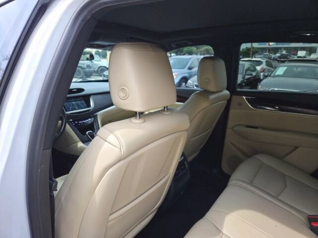 2017 Cadillac XT5 in Greenville, SC 29607 - 18121523 28