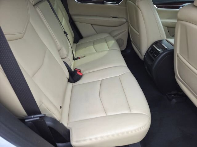 2017 Cadillac XT5 in Greenville, SC 29607 - 18121523 23