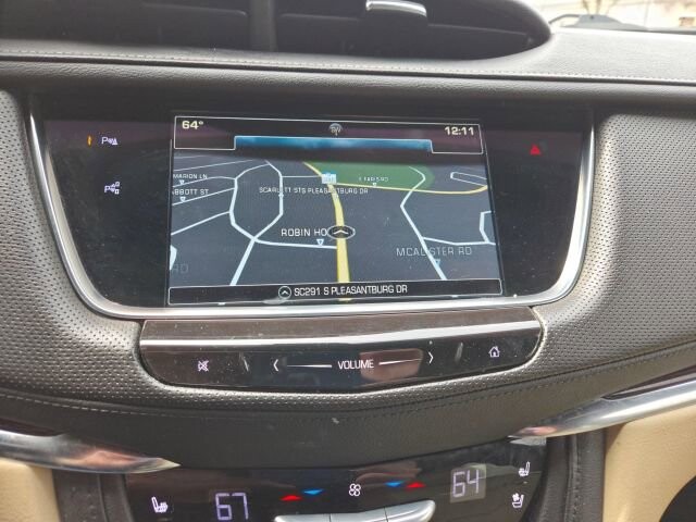 2017 Cadillac XT5 in Greenville, SC 29607 - 18121523 35