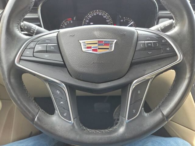 2017 Cadillac XT5 in Greenville, SC 29607 - 18121523 33