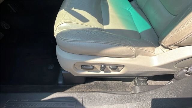 2015 Ford Explorer in Greenville, SC 29607 - 18121524 33