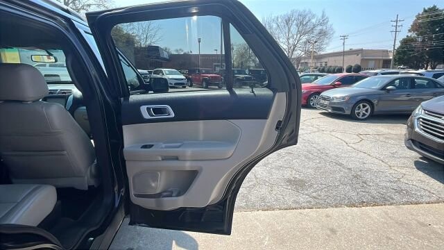 2015 Ford Explorer in Greenville, SC 29607 - 18121524 17