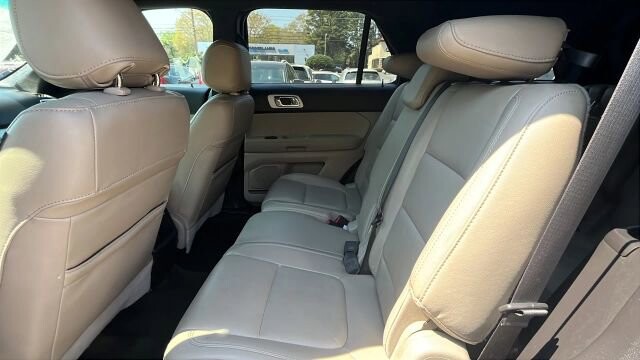 2015 Ford Explorer in Greenville, SC 29607 - 18121524 28