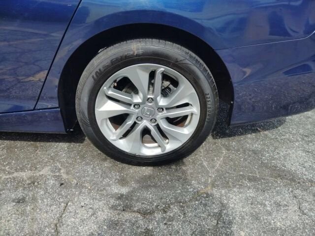 2019 Honda Accord in Greenville, SC 29607 - 18121527 14