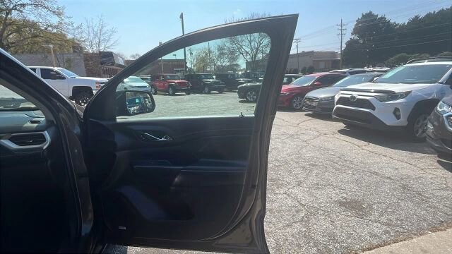 2019 GMC Acadia in Greenville, SC 29607 - 18121529 13