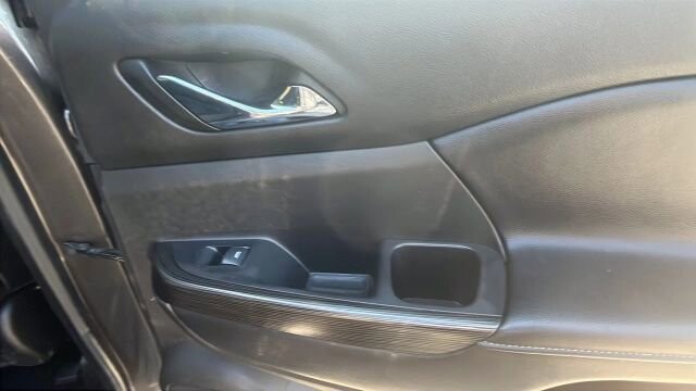 2019 GMC Acadia in Greenville, SC 29607 - 18121529 20