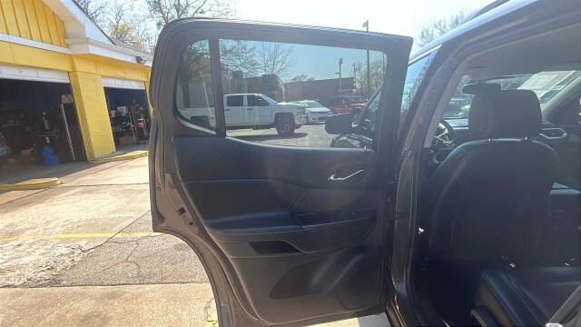 2019 GMC Acadia in Greenville, SC 29607 - 18121529 28