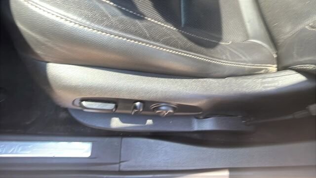 2019 GMC Acadia in Greenville, SC 29607 - 18121529 37