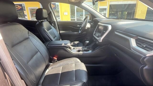 2019 GMC Acadia in Greenville, SC 29607 - 18121529 16