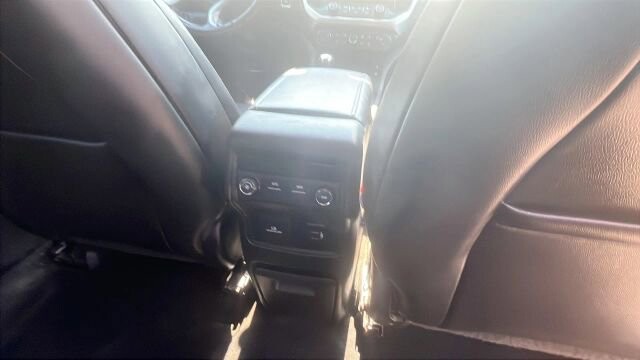 2019 GMC Acadia in Greenville, SC 29607 - 18121529 23