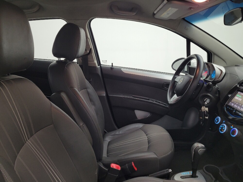 2015 Chevrolet Spark in Cincinnati, OH 45255 - 18121533 21