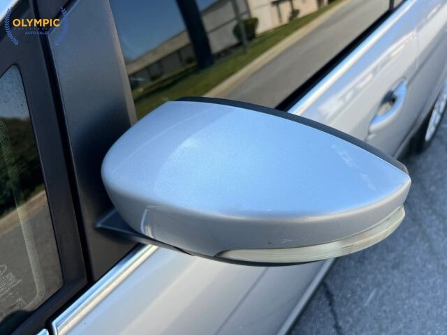 2013 Ford C-MAX in Decatur, GA 30032 - 18121537 18