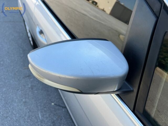 2013 Ford C-MAX in Decatur, GA 30032 - 18121537 19