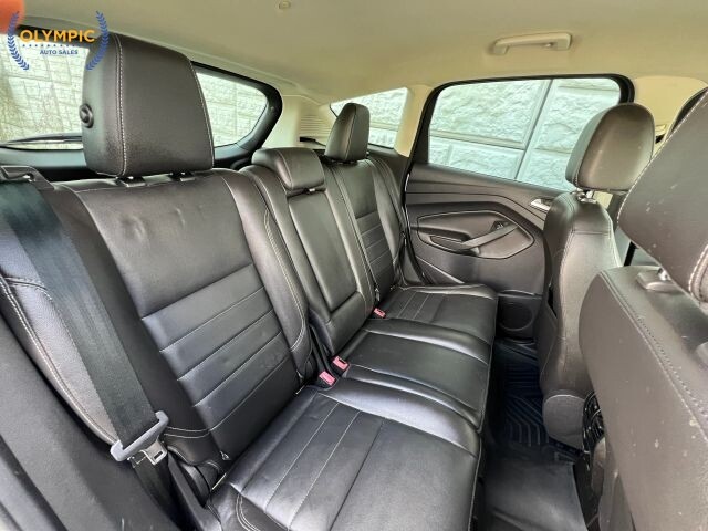 2013 Ford C-MAX in Decatur, GA 30032 - 18121537 42