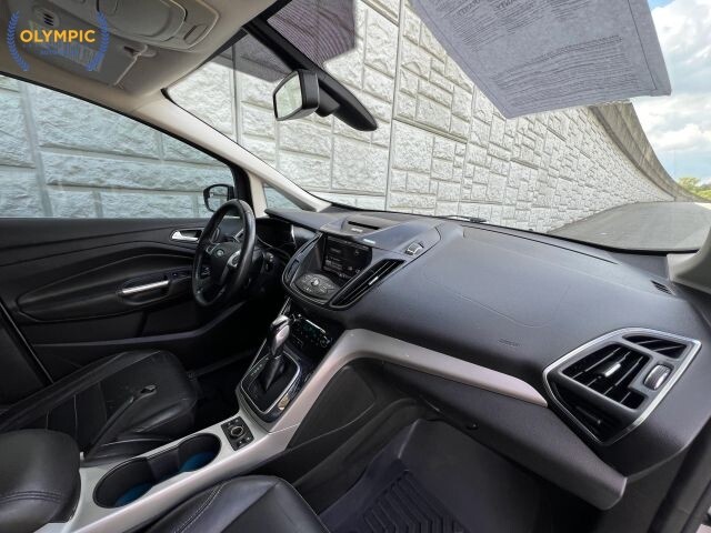 2013 Ford C-MAX in Decatur, GA 30032 - 18121537 22