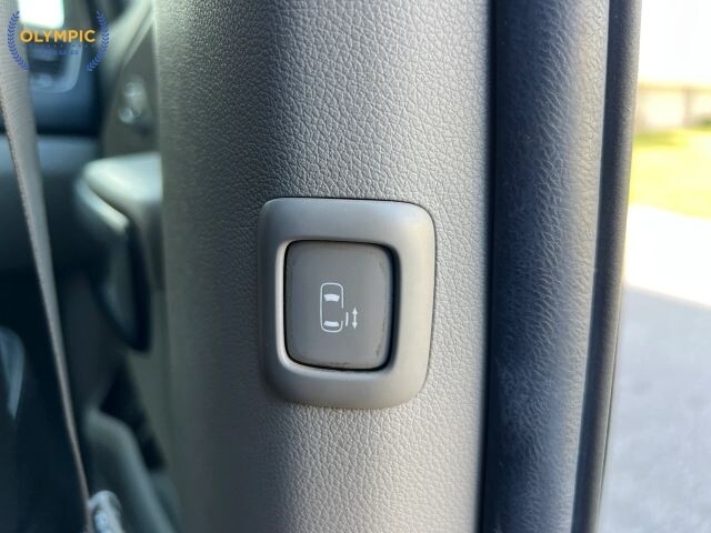 2021 Kia Sedona in Decatur, GA 30032 - 18121538 37