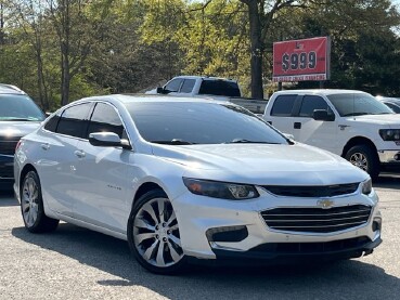 2017 Chevrolet Malibu in Flowery Branch, GA 30542