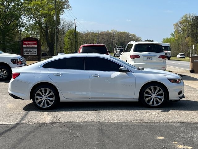2017 Chevrolet Malibu in Flowery Branch, GA 30542 - 18121540 4