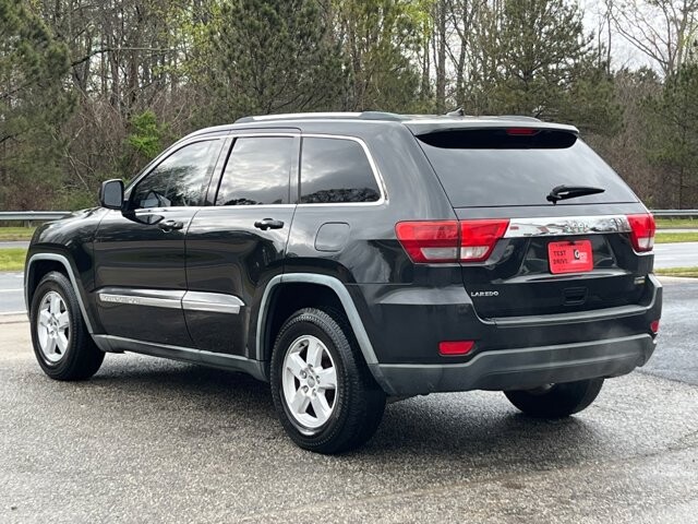 2011 Jeep Grand Cherokee in Flowery Branch, GA 30542 - 18121542 5