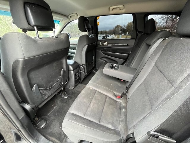 2011 Jeep Grand Cherokee in Flowery Branch, GA 30542 - 18121542 11